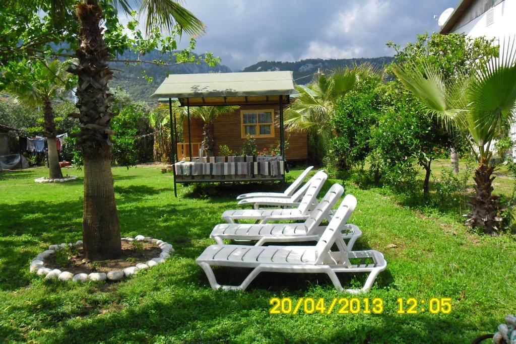 Cesur Pansiyon Hotel Çıralı Exterior foto